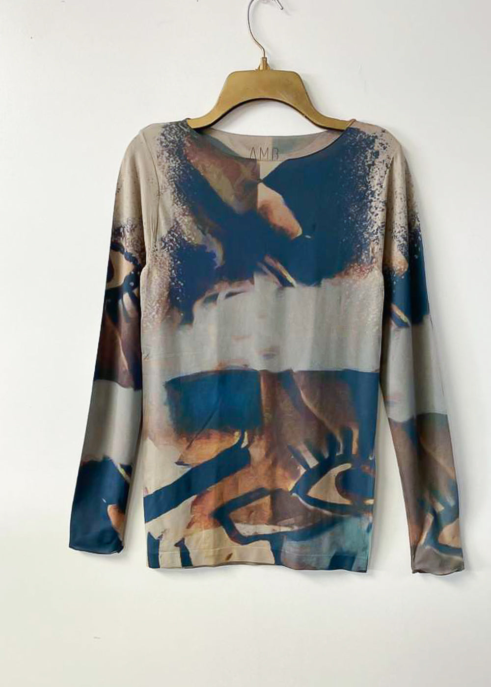 Peekaboo Raw Edge Second Skin Top