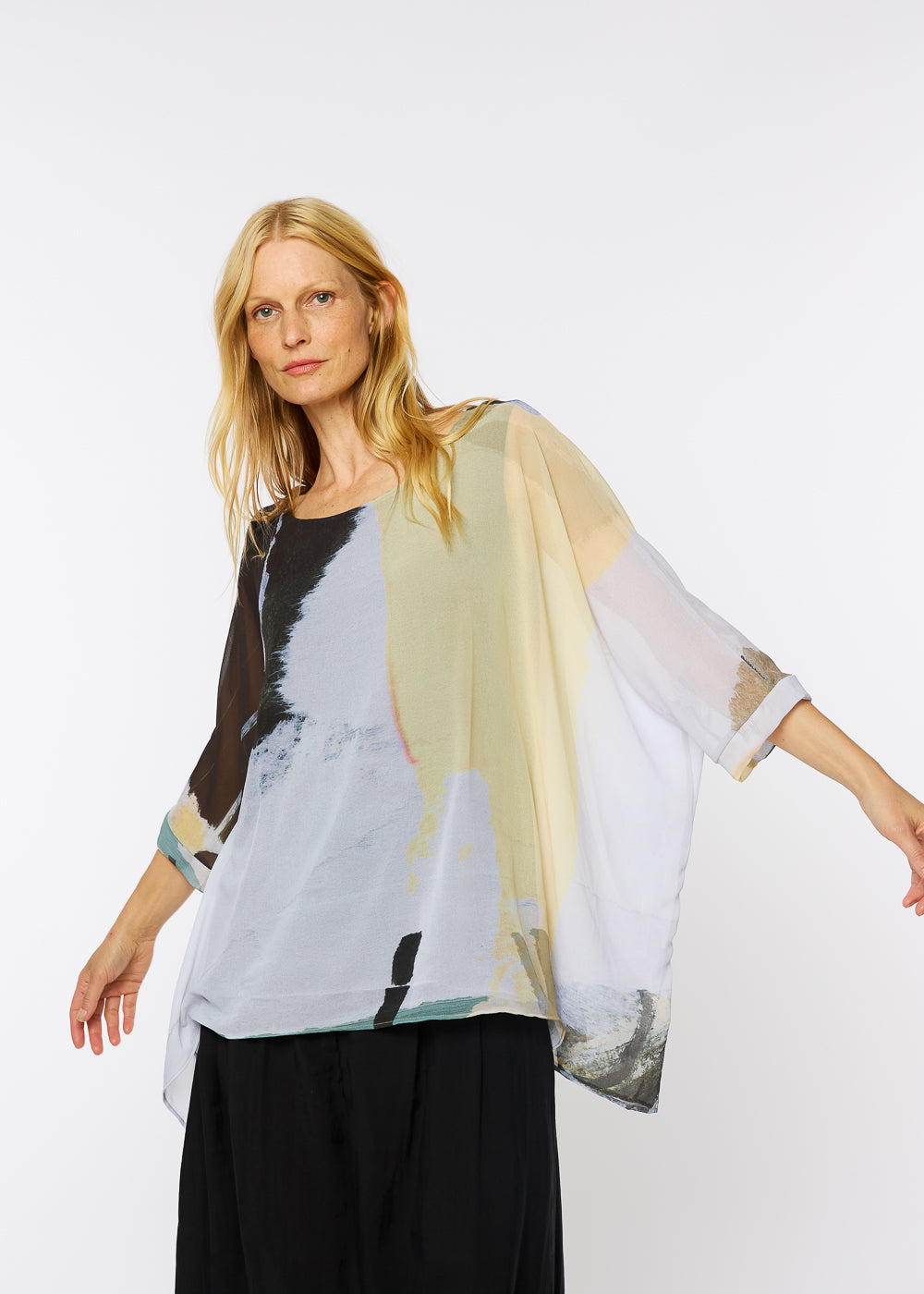 Capri Poncho in New Page