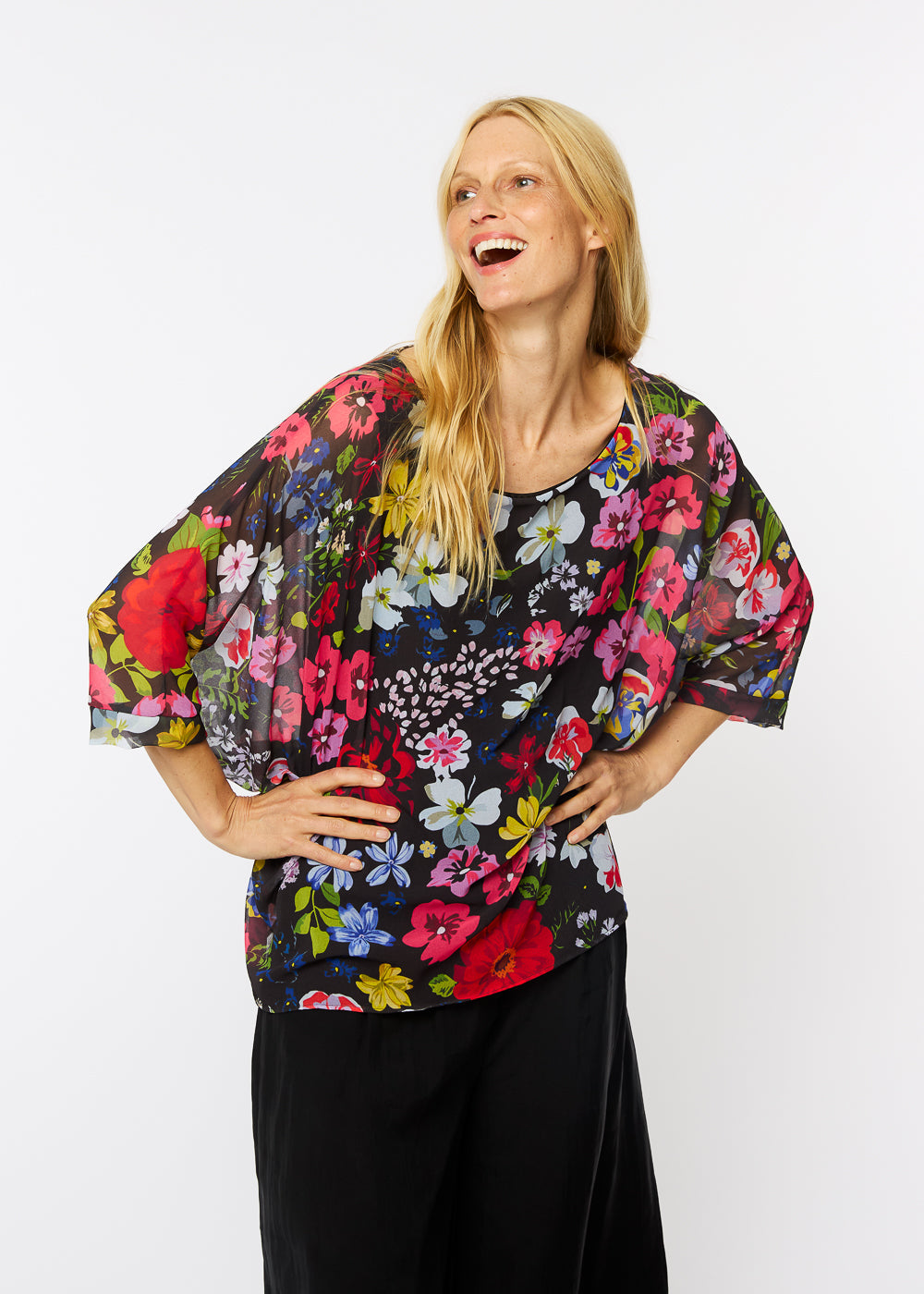 Capri Poncho in Perennial- In Stock